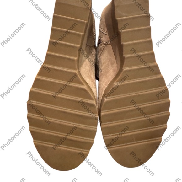 KOOLABURRA by UGG WEDGED BOOTS - Picture 5 of 5